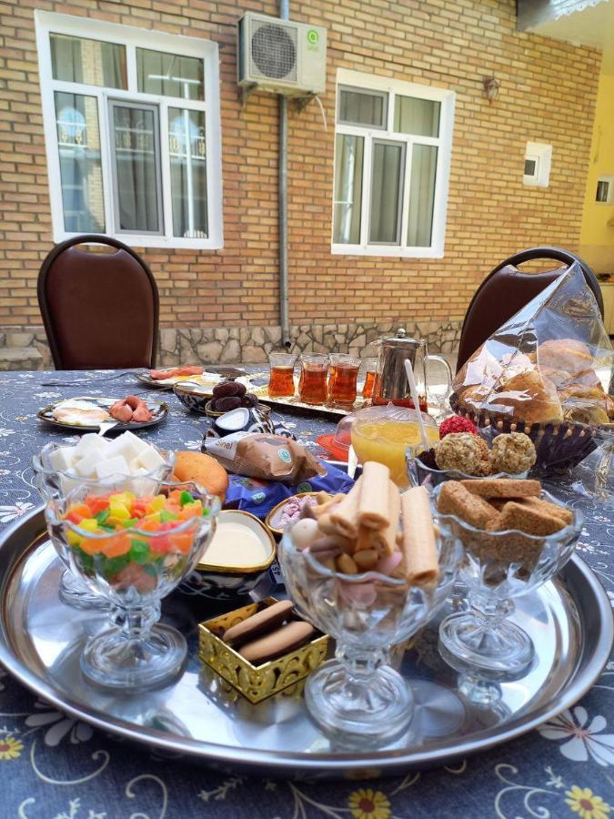 Old Street Guesthouse Бухара Екстер'єр фото